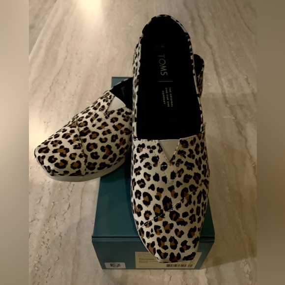 Toms Shoes - Toms Birch Leopard Print Slip On Shoes, 7.5